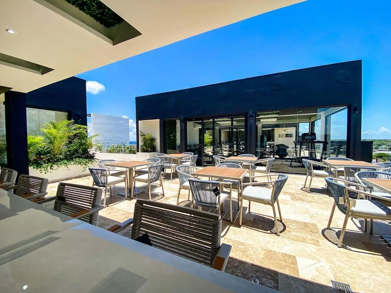 アパート Downtown Playa Studio With Rooftop Pool Steps To Everything プレヤデルカーメン